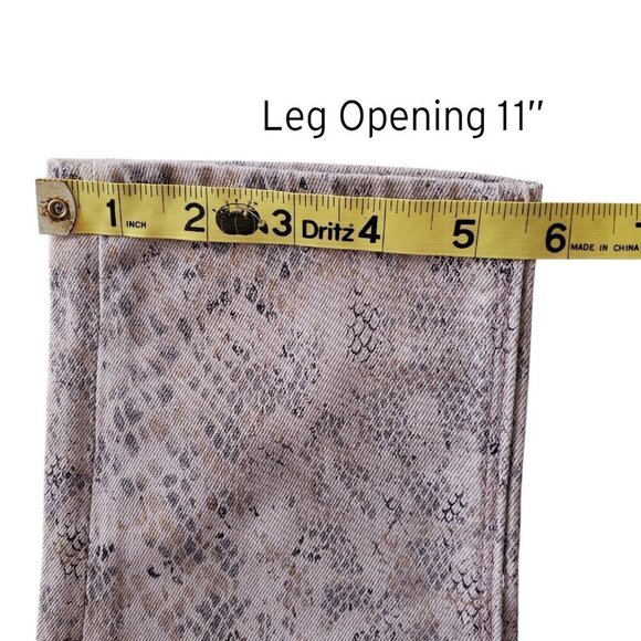 COI Teaser Skinny Rose Snake Print with Shiny Metallic Gold Accents Size 30 - Picture 15 of 16